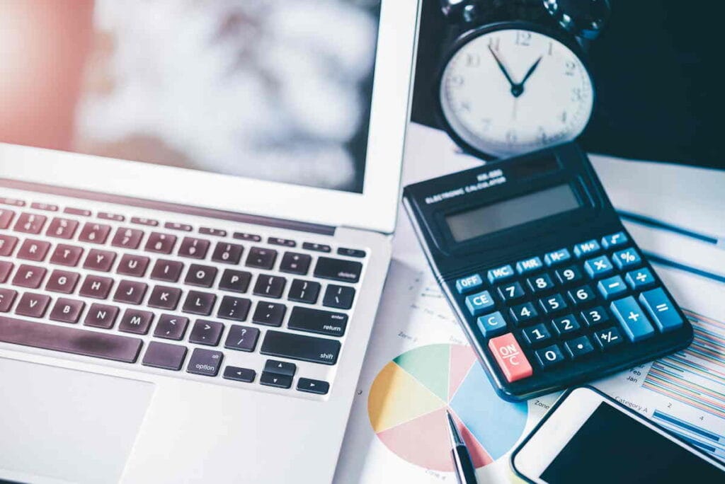 Księgi handlowe – jak prowadzić Kompletny przewodnik dla zarządu